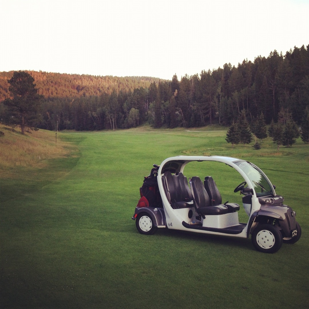 Lead Country Club