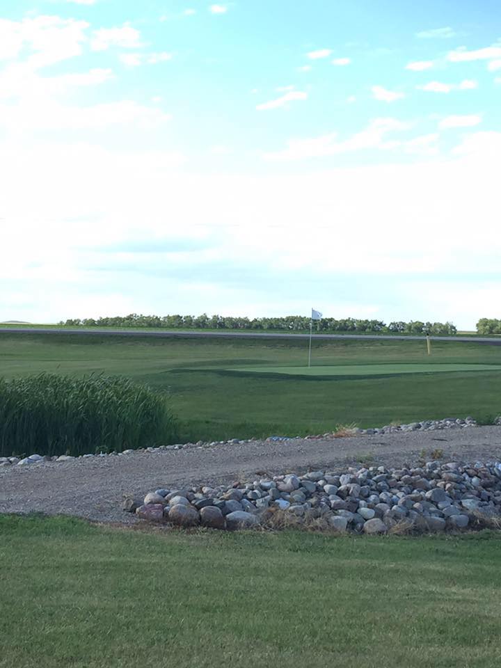 Leola Country Club
